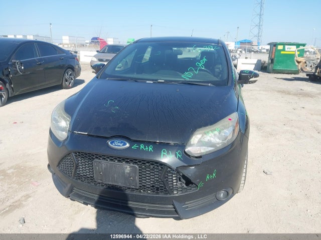 2013 Ford Focus St St მანქანა იყიდება აუქციონზე, vin: 1FADP3L94DL273526, აუქციონის ნომერი: 12596944