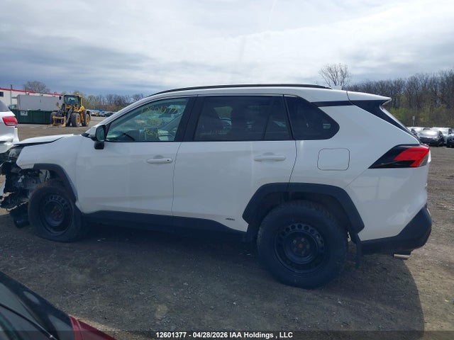 2T3RWRFV5SW272751 Toyota Rav4 Xle/woodland Edition