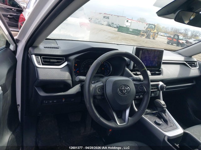 2T3RWRFV5SW272751 Toyota Rav4 Xle/woodland Edition