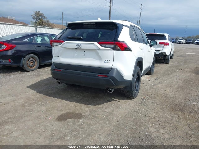 2T3RWRFV5SW272751 Toyota Rav4 Xle/woodland Edition