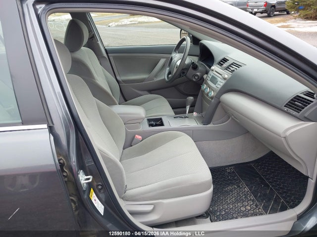 2007 Toyota Camry Le/se მანქანა იყიდება აუქციონზე, vin: 4T1BE46K47U103107, აუქციონის ნომერი: 12590180