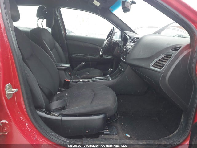12598606 :رقم المزاد ، 1B3BD1FB7BN537564 vin ، 2011 Dodge Avenger Sxt مزاد بيع