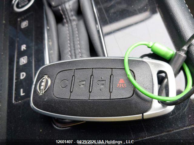 2024 Nissan Kicks Sr მანქანა იყიდება აუქციონზე, vin: 3N1CP5DV6RL554805, აუქციონის ნომერი: 12601407