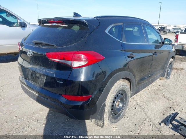 2016 Hyundai Tucson Luxury მანქანა იყიდება აუქციონზე, vin: KM8J3CA4XGU152400, აუქციონის ნომერი: 12601413