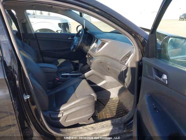 2016 Hyundai Tucson Luxury მანქანა იყიდება აუქციონზე, vin: KM8J3CA4XGU152400, აუქციონის ნომერი: 12601413
