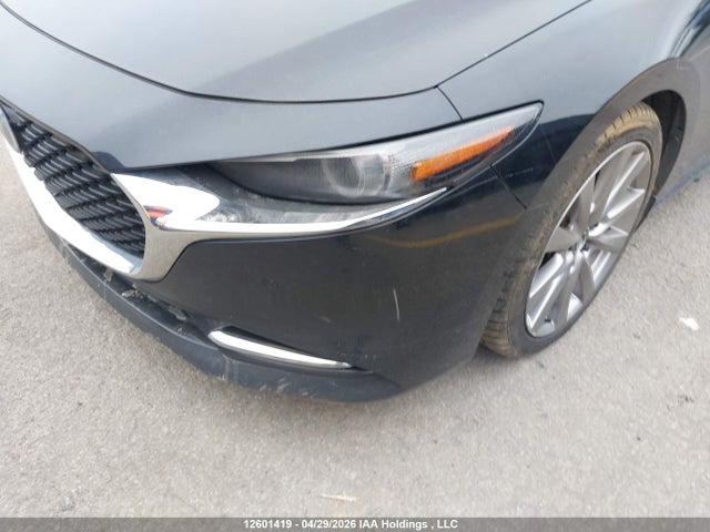 2021 Mazda Mazda3 Gt W/turbo მანქანა იყიდება აუქციონზე, vin: JM1BPBDY3M1333342, აუქციონის ნომერი: 12601419