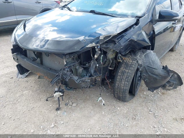 2T1BURHE6JC091378 Toyota COROLLA SE
