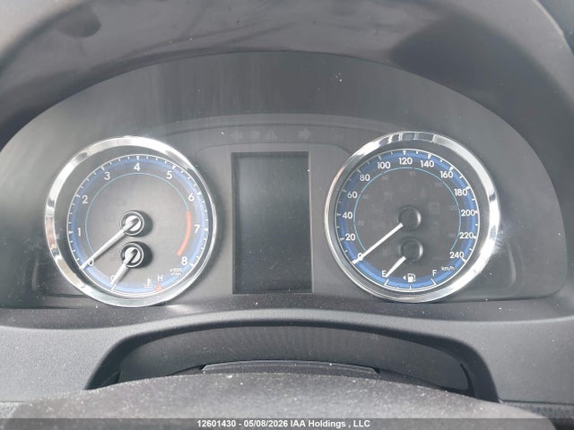 2T1BURHE6JC091378 Toyota COROLLA SE