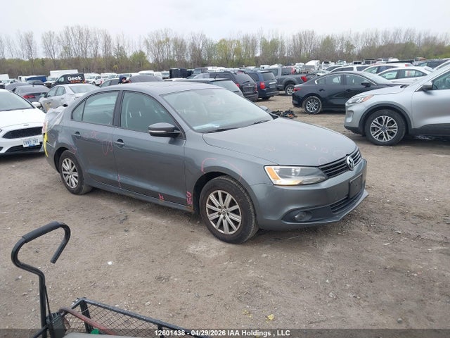 Auction sale of the 2013 Volkswagen Jetta Comfortline, vin: 3VWBK7AJ7DM390081, lot number: 12601438