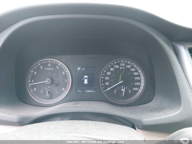 KM8J3CA4XJU711791 Hyundai Tucson Luxury 2.0l