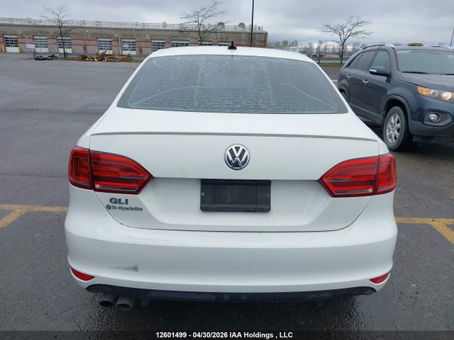 3VW4S7AJ7EM268802 Volkswagen JETTA GLI