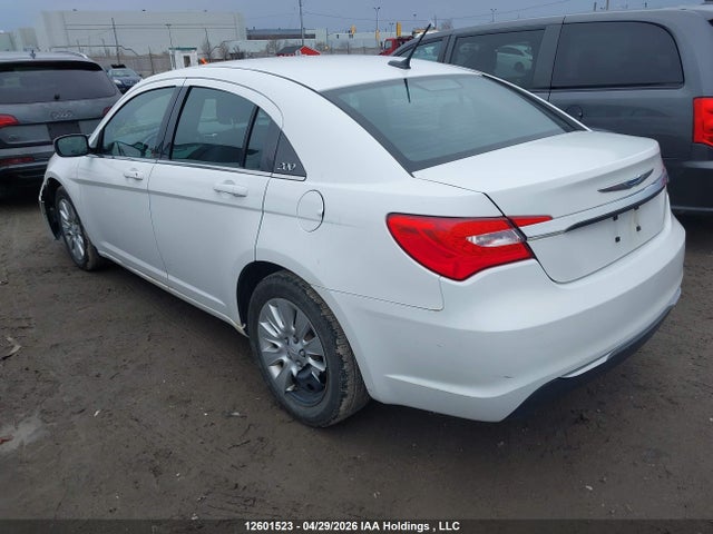Продаж на аукціоні авто 2014 Chrysler 200 Lx, vin: 1C3CCBABXEN229414, номер лоту: 12601523