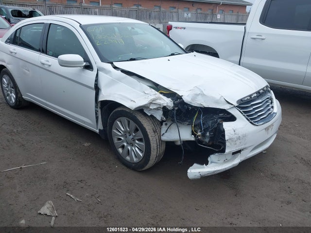 Продаж на аукціоні авто 2014 Chrysler 200 Lx, vin: 1C3CCBABXEN229414, номер лоту: 12601523