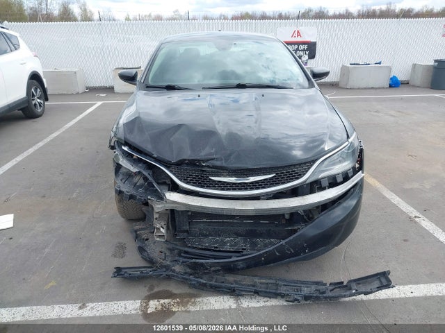 12601539 :رقم المزاد ، 1C3CCCFB6GN100071 vin ، 2016 Chrysler 200 Lx مزاد بيع