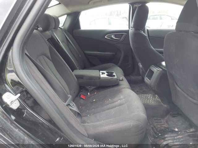 12601539 :رقم المزاد ، 1C3CCCFB6GN100071 vin ، 2016 Chrysler 200 Lx مزاد بيع