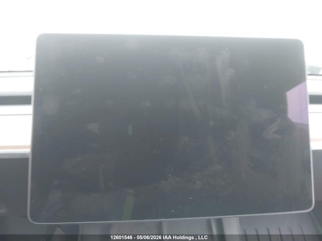 Tesla Model Y 2025 7SAYGAEE6SF282970 Image 15