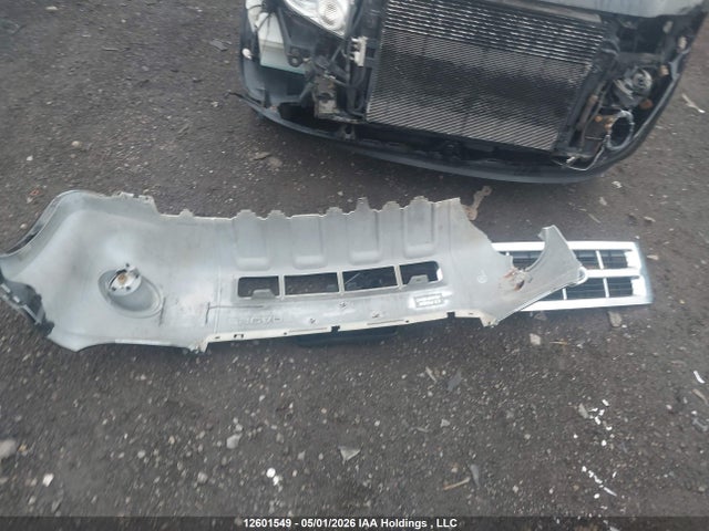 12601549 :رقم المزاد ، 1FMCU0DG3AKB86787 vin ، 2010 Ford Escape مزاد بيع