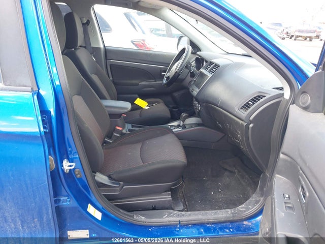 JA4AJ3AUXJU601408 Mitsubishi RVR SE