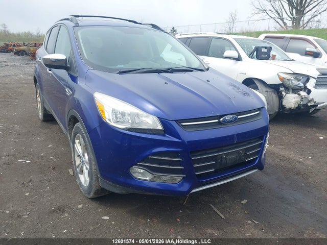12601574 :رقم المزاد ، 1FMCU9GX5FUB66858 vin ، 2015 Ford Escape Se مزاد بيع
