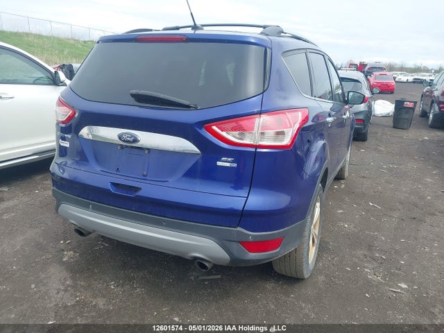 12601574 :رقم المزاد ، 1FMCU9GX5FUB66858 vin ، 2015 Ford Escape Se مزاد بيع