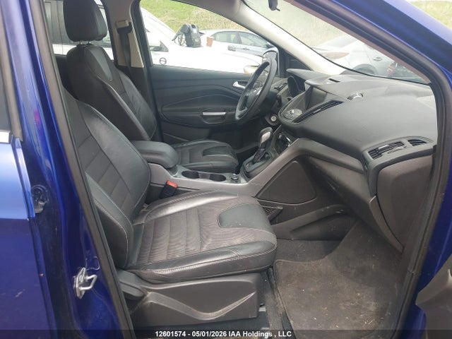 12601574 :رقم المزاد ، 1FMCU9GX5FUB66858 vin ، 2015 Ford Escape Se مزاد بيع