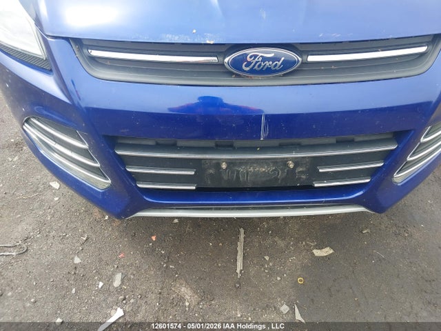 12601574 :رقم المزاد ، 1FMCU9GX5FUB66858 vin ، 2015 Ford Escape Se مزاد بيع