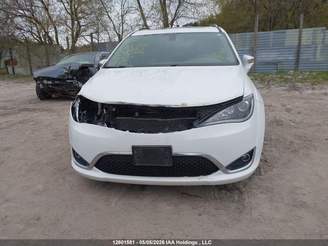 Chrysler Pacifica 2017 2C4RC1GG0HR627483 Image 12