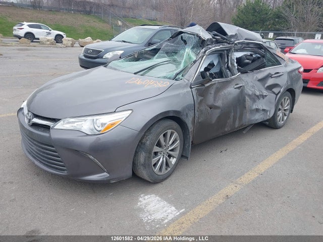 12601582 :رقم المزاد ، 4T1BF1FK2HU663284 vin ، 2017 Toyota Camry مزاد بيع