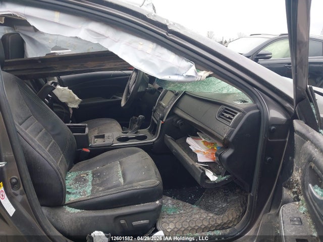 12601582 :رقم المزاد ، 4T1BF1FK2HU663284 vin ، 2017 Toyota Camry مزاد بيع