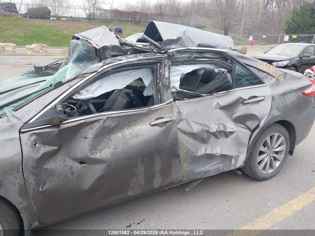12601582 :رقم المزاد ، 4T1BF1FK2HU663284 vin ، 2017 Toyota Camry مزاد بيع