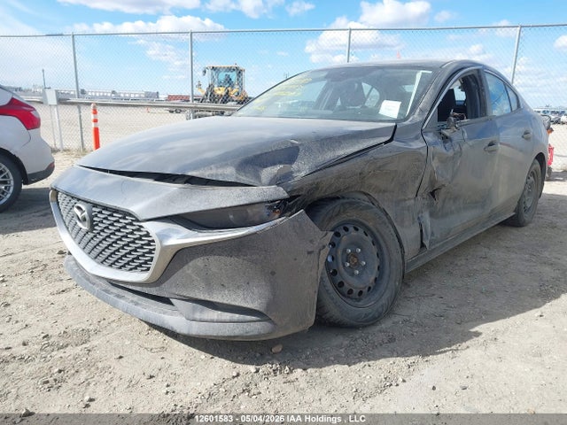 2020 Mazda 3 მანქანა იყიდება აუქციონზე, vin: 3MZBPAB73LM135993, აუქციონის ნომერი: 12601583
