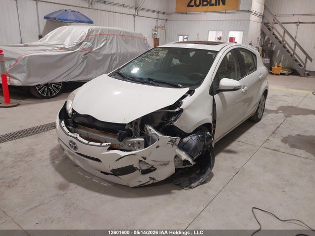 12601600 :رقم المزاد ، JTDKDTB3XC1027954 vin ، 2012 Toyota Prius C مزاد بيع