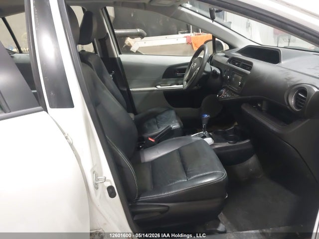 12601600 :رقم المزاد ، JTDKDTB3XC1027954 vin ، 2012 Toyota Prius C مزاد بيع