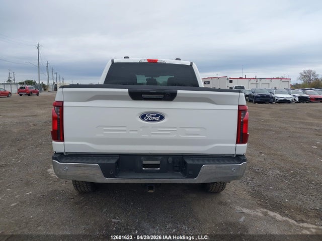 1FTFW3L8XRKD61989 Ford F150 Xlt