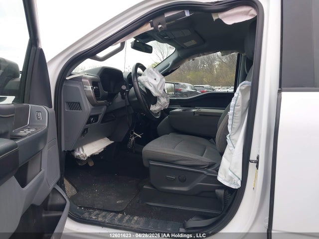 1FTFW3L8XRKD61989 Ford F150 Xlt