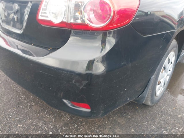 2013 Toyota Corolla Ce მანქანა იყიდება აუქციონზე, vin: 2T1BU4EEXDC005808, აუქციონის ნომერი: 12601669