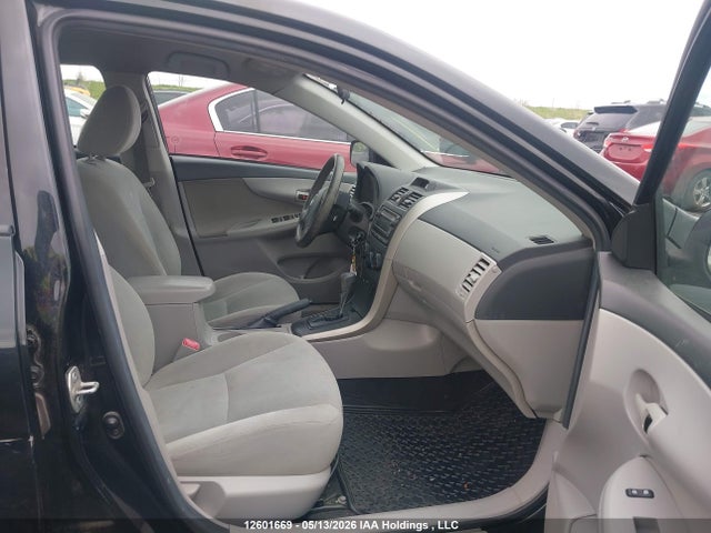 2013 Toyota Corolla Ce მანქანა იყიდება აუქციონზე, vin: 2T1BU4EEXDC005808, აუქციონის ნომერი: 12601669