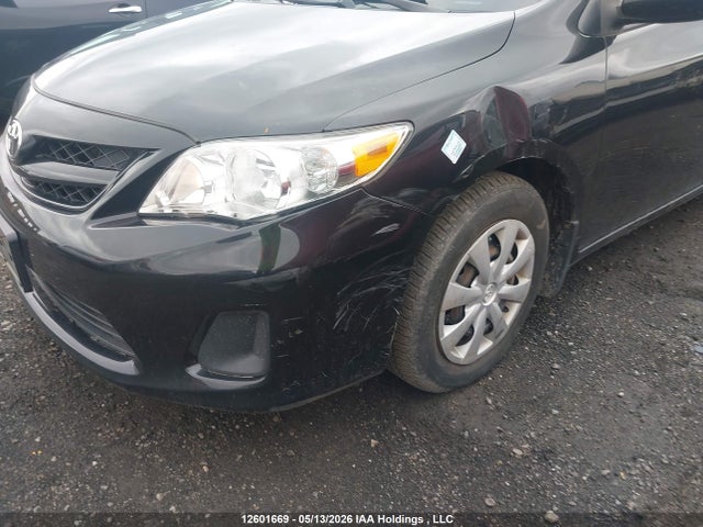 2013 Toyota Corolla Ce მანქანა იყიდება აუქციონზე, vin: 2T1BU4EEXDC005808, აუქციონის ნომერი: 12601669