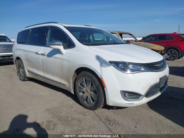 Chrysler Pacifica Hybrid Limited 2018 2C4RC1N74JR136469 головне зображення