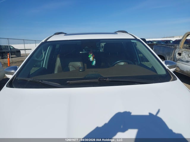 Chrysler Pacifica Hybrid Limited 2018 2C4RC1N74JR136469 Image 17