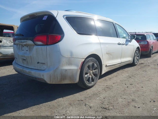 Chrysler Pacifica Hybrid Limited 2018 2C4RC1N74JR136469 Image 4