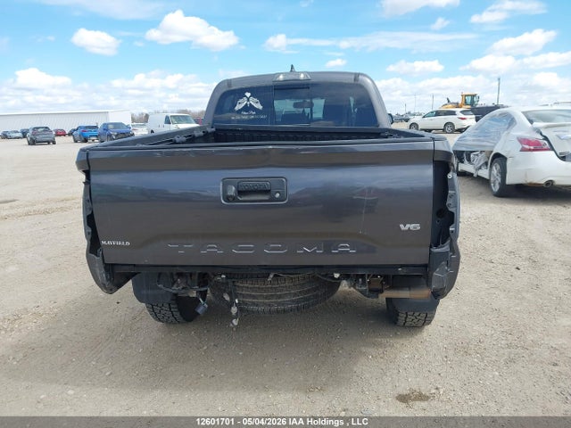 Aukcja sprzedaży 2017 Toyota Tacoma Trd Off Road/trd Sport, vin: 5TFDZ5BN4HX026729, numer aukcji: 12601701