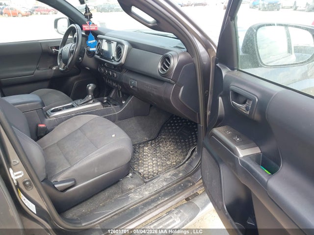 Aukcja sprzedaży 2017 Toyota Tacoma Trd Off Road/trd Sport, vin: 5TFDZ5BN4HX026729, numer aukcji: 12601701