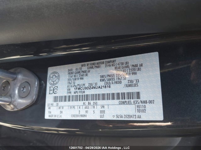 1FMCU9DZ4NUA21816 Ford Escape Titanium Hybrid