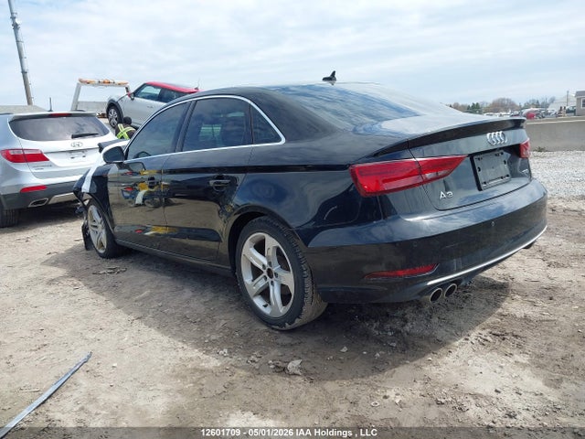 2018 Audi A3 2.0t Komfort მანქანა იყიდება აუქციონზე, vin: WAUAUGFF4J1086922, აუქციონის ნომერი: 12601709
