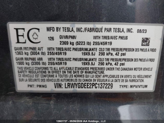 12601727 :رقم المزاد ، LRWYGDEE2PC137229 vin ، 2023 Tesla Model Y Long Range مزاد بيع