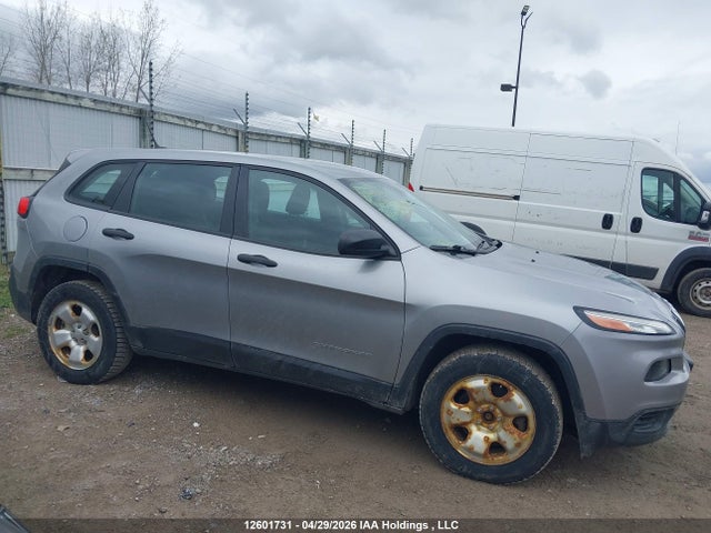 1C4PJMAB3GW341743 Jeep Cherokee Sport