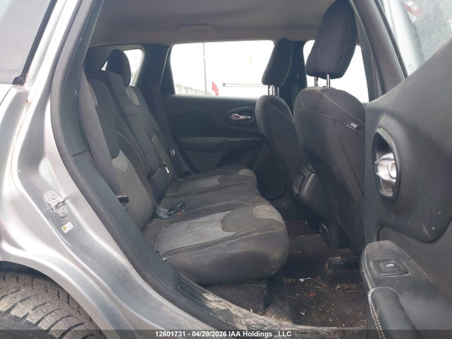 1C4PJMAB3GW341743 Jeep Cherokee Sport