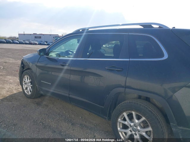 Продаж на аукціоні авто 2014 Jeep Cherokee Latitude, vin: 1C4PJLCS1EW102132, номер лоту: 12601733