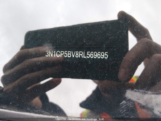 3N1CP5BV8RL569695 Nissan KICKS S